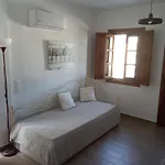 Kominoshouses דירה